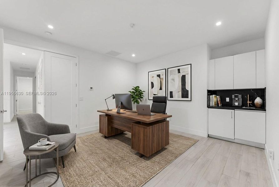 Photo 33
