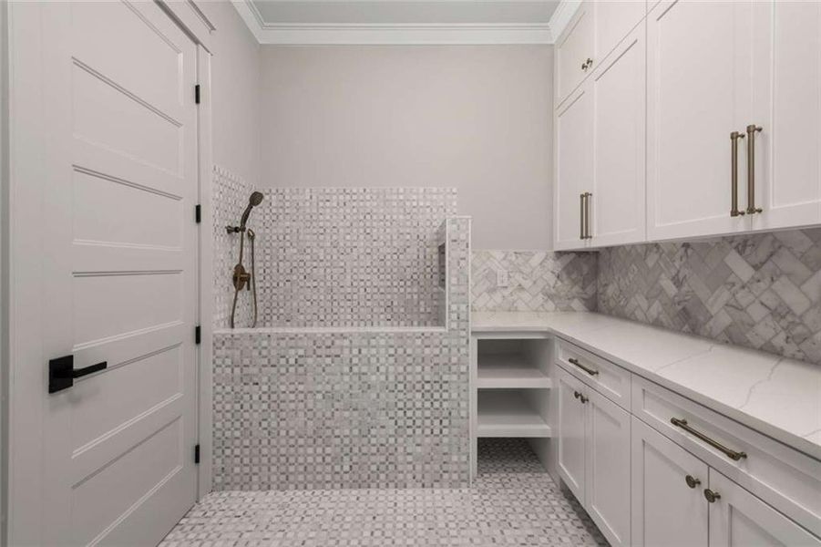 Furnished interior view inside a new home in , Alpharetta (Image 10). Furnished interior view inside a new home in , Alpharetta (Image 10).