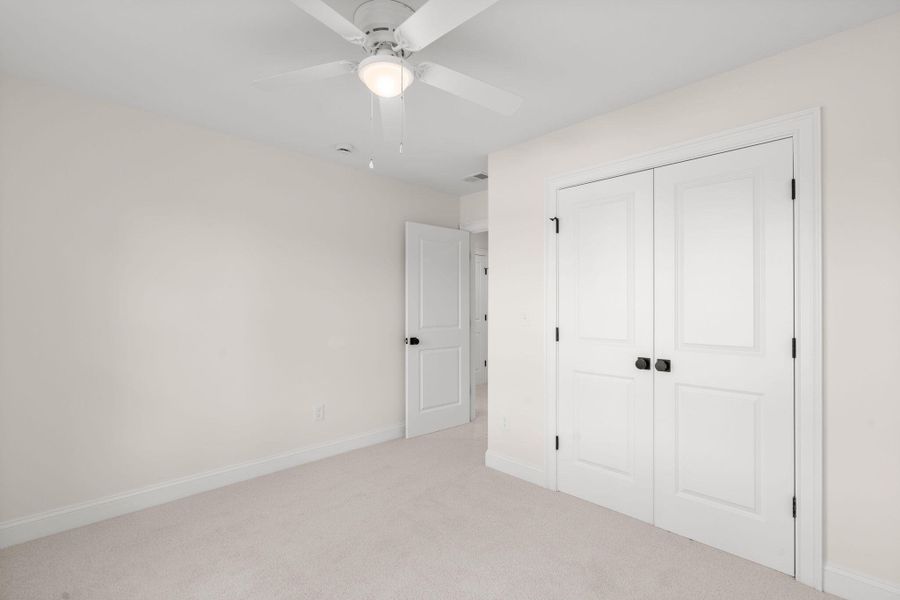 Spacious, unfurnished interior of a new home in , Charleston (Image 20).