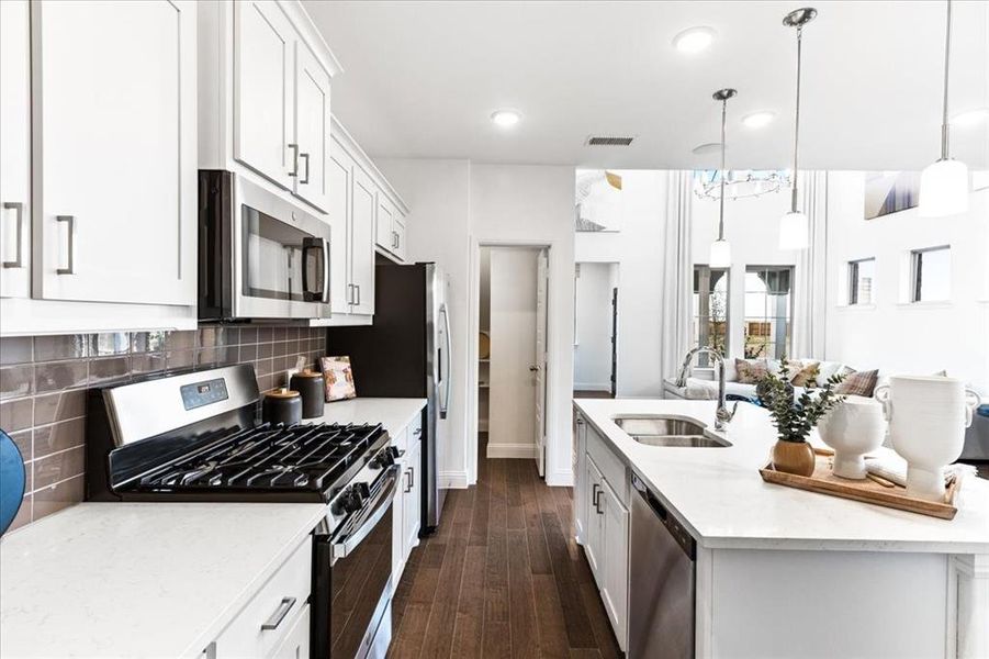 06_Walden_Representative Photo