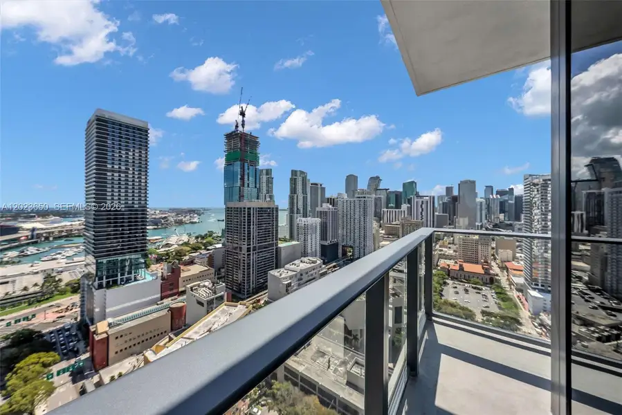 Condo located in Miami, FL showcasing its design and architecture (Image 3).