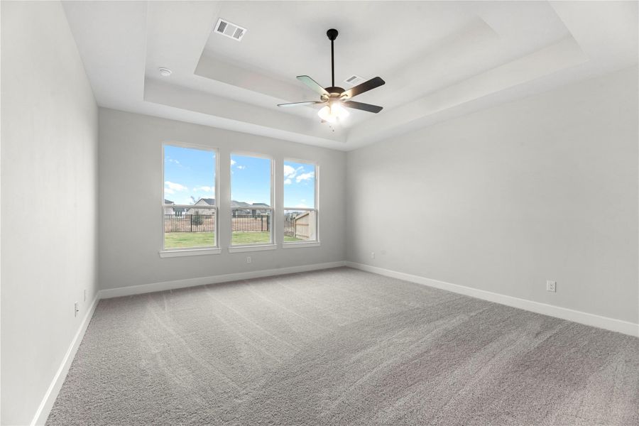 Spacious, unfurnished interior of a new home in Grange - 55', Katy (Image 21).