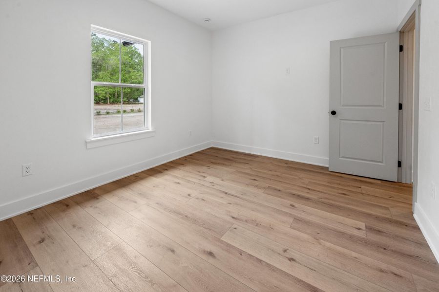 Spacious, unfurnished interior of a new home in , Starke (Image 23).