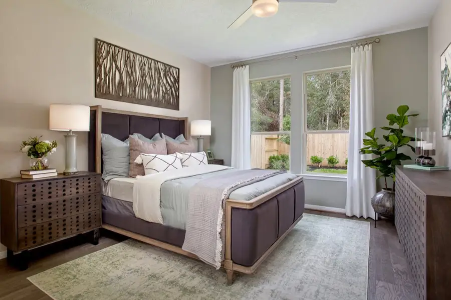 Representative furnished interior of a home built from the 1477 by KB Home in Glenwood Forest, Conroe (Image 4).