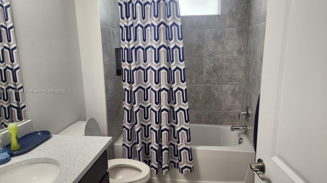 Furnished interior view inside a new home in , Westlake (Image 5).