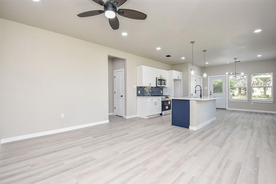 Spacious, unfurnished interior of a new home in , West Columbia (Image 17). Spacious, unfurnished interior of a new home in , West Columbia (Image 17).