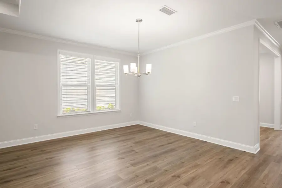 Spacious, unfurnished interior of a new home in Waterways, Richmond Hill (Image 60).