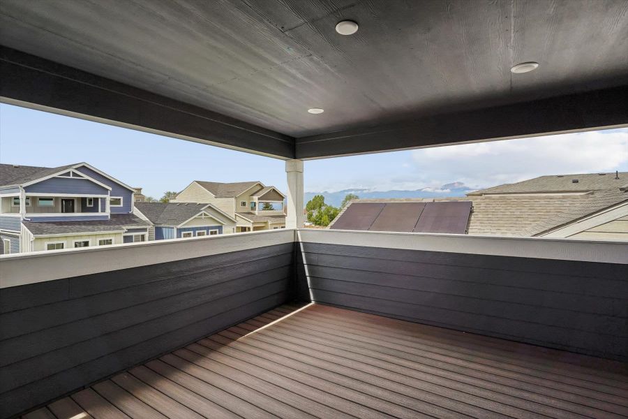 Exterior details and patio area of a home in Pony Park, Colorado Springs (Image 4).