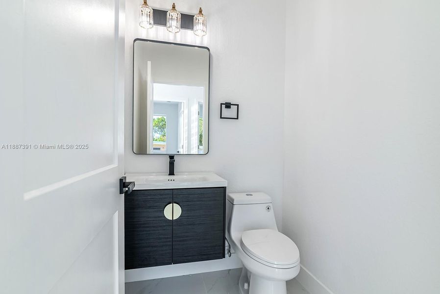 Furnished interior view inside a new home in , Dania Beach (Image 5). Furnished interior view inside a new home in , Dania Beach (Image 5).