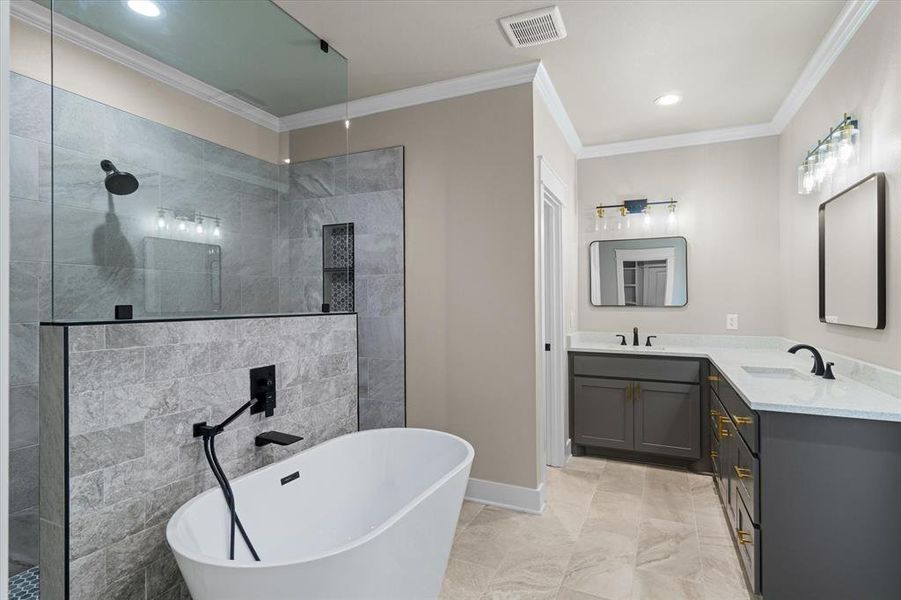 Furnished interior view inside a new home in , Van (Image 6).