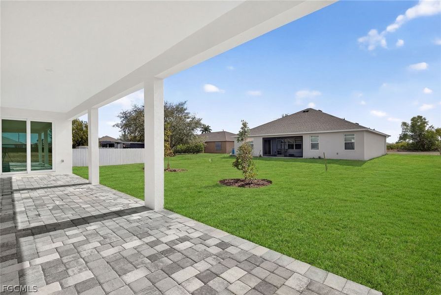 Exterior details and patio area of a home in Cape Coral, Cape Coral (Image 17).