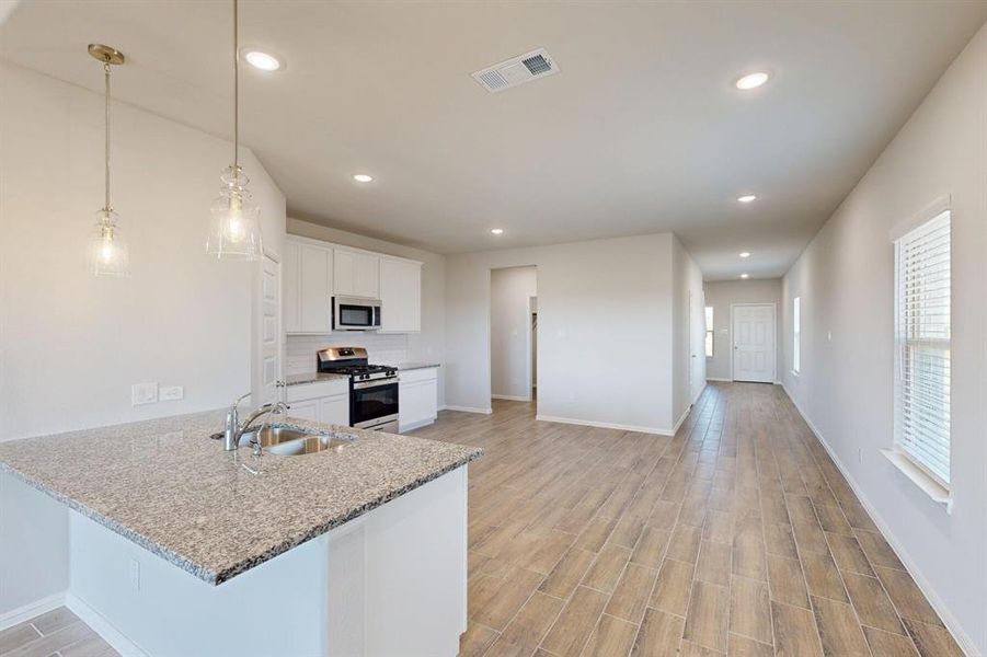 Furnished interior view inside a new home in Meadow Park, Ponder (Image 8). Furnished interior view inside a new home in Meadow Park, Ponder (Image 8).