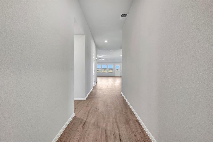 Spacious, unfurnished interior of a new home in Lane Ranch, Sanger (Image 32).