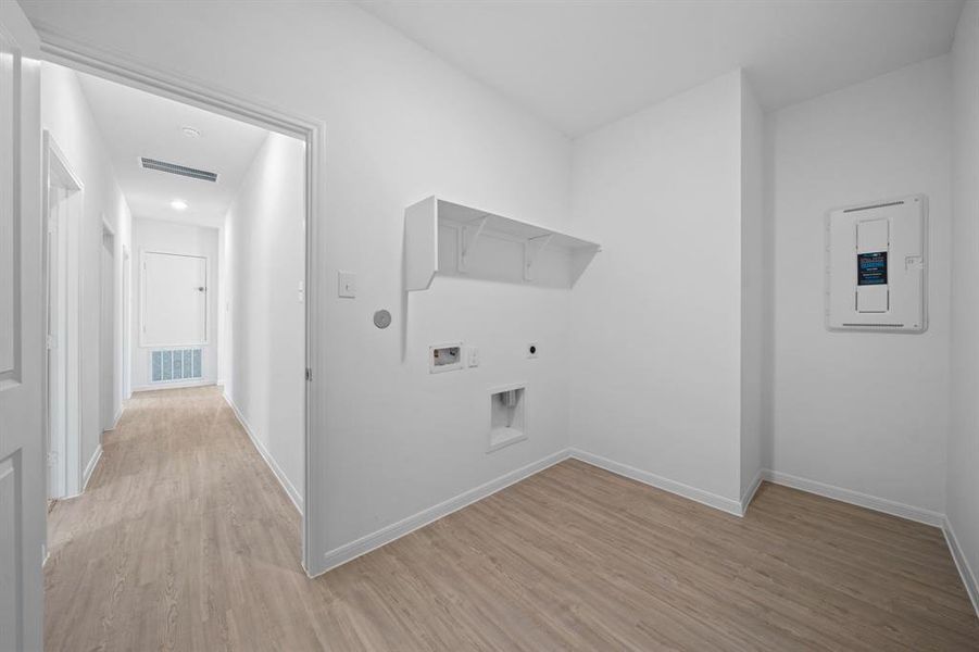 Spacious, unfurnished interior of a new home in Peppervine, Porter (Image 16). Spacious, unfurnished interior of a new home in Peppervine, Porter (Image 16).