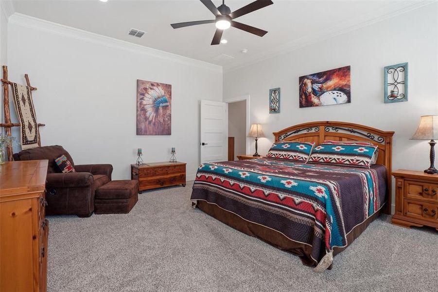 Furnished interior view inside a new home in , Weatherford (Image 11).