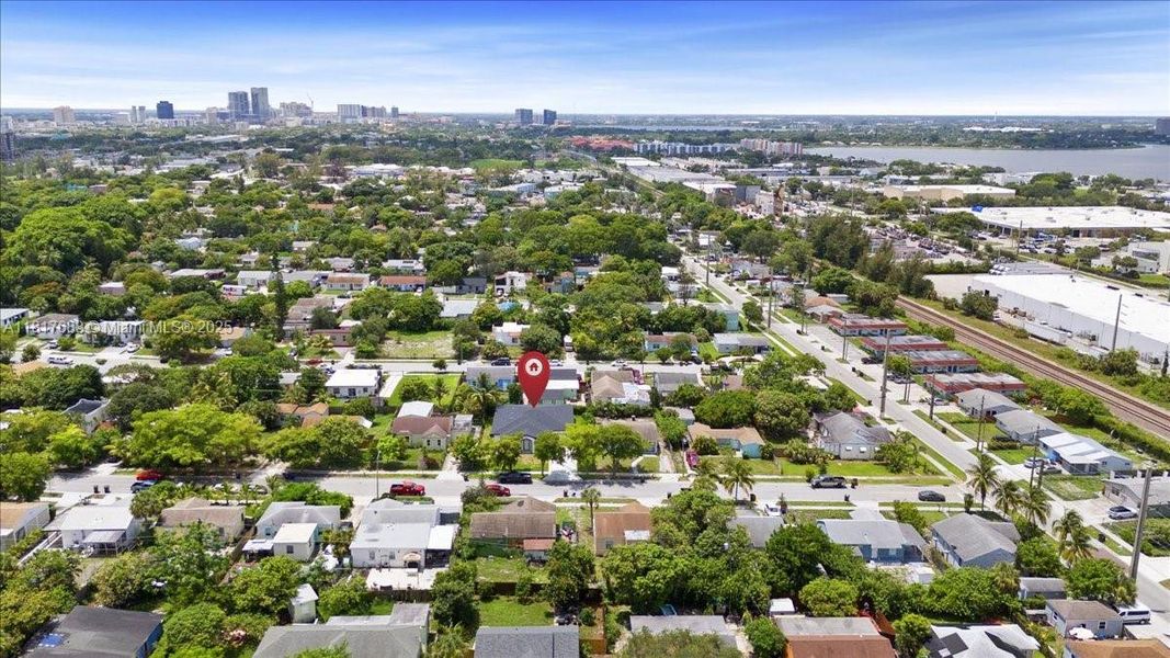 Image 38 of a home in .