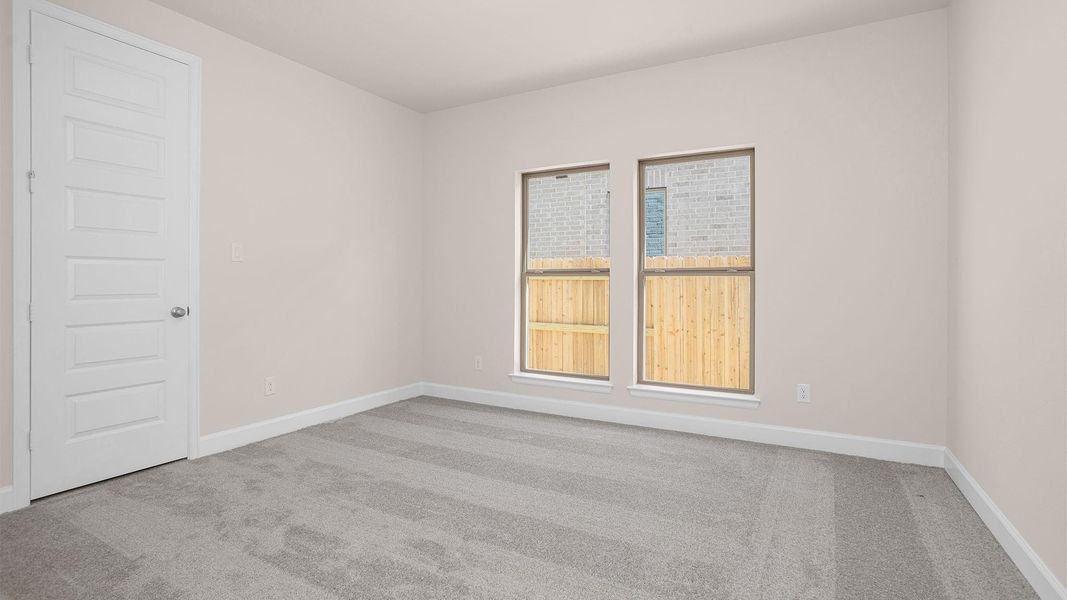Spacious, unfurnished interior of a new home in Elyson, Katy (Image 6).