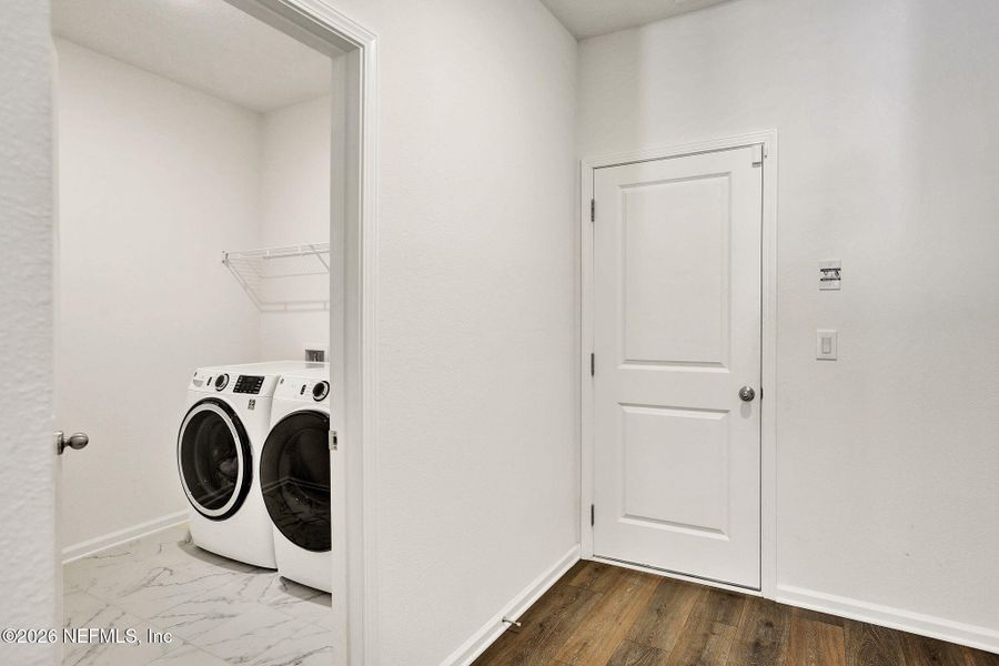 Spacious, unfurnished interior of a new home in , Jacksonville (Image 23). Spacious, unfurnished interior of a new home in , Jacksonville (Image 23).