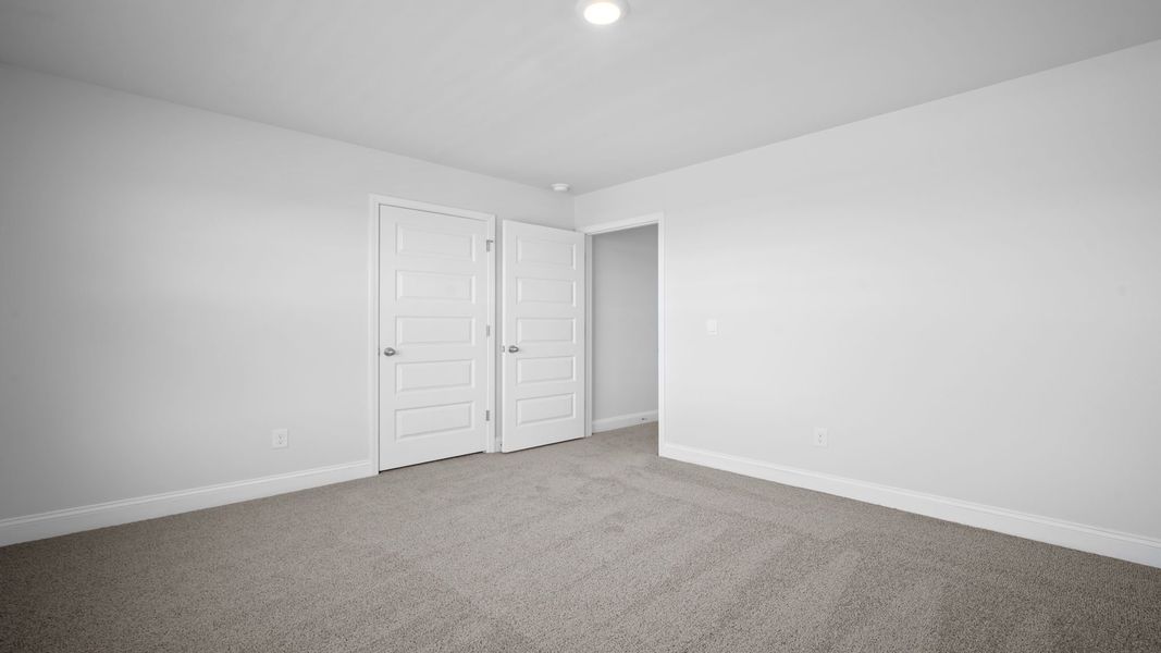 Spacious, unfurnished interior of a new home in Rice Hope, Port Wentworth (Image 42).