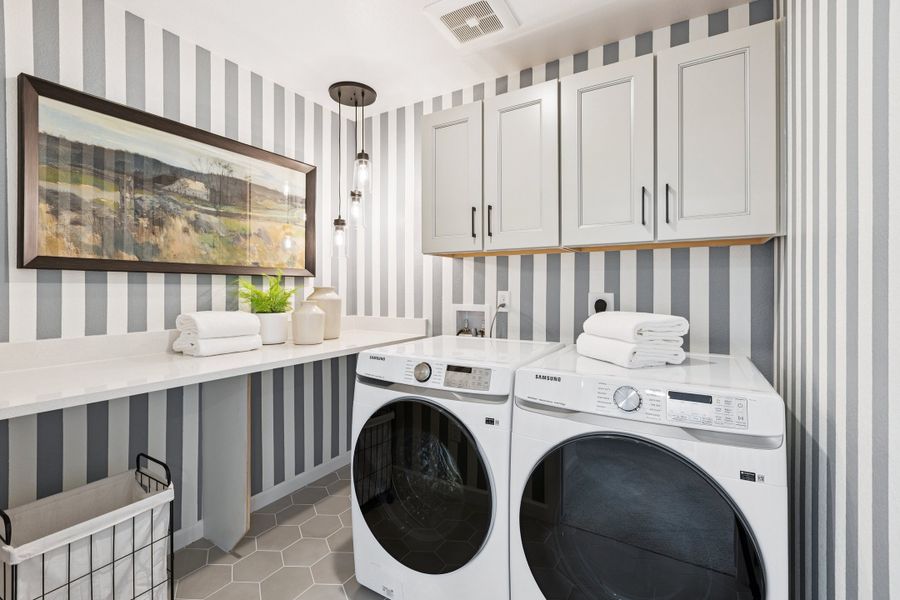 Representative furnished interior of a home built from the Jansen by Risewell Homes in Cherry Meadows, Brighton (Image 15).