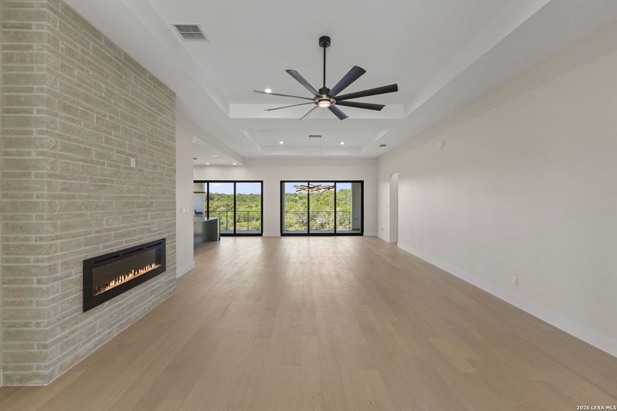 Spacious, unfurnished interior of a new home in , Boerne (Image 15).