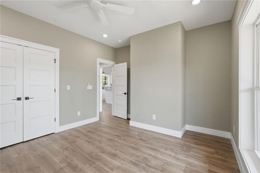 Spacious, unfurnished interior of a new home in , Talking Rock (Image 14). Spacious, unfurnished interior of a new home in , Talking Rock (Image 14).