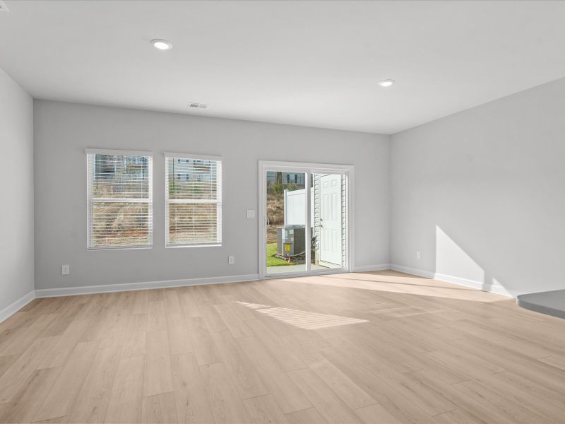 Spacious, unfurnished interior of a new home in Northbrook Village Townes, Taylors (Image 9). Spacious, unfurnished interior of a new home in Northbrook Village Townes, Taylors (Image 9).