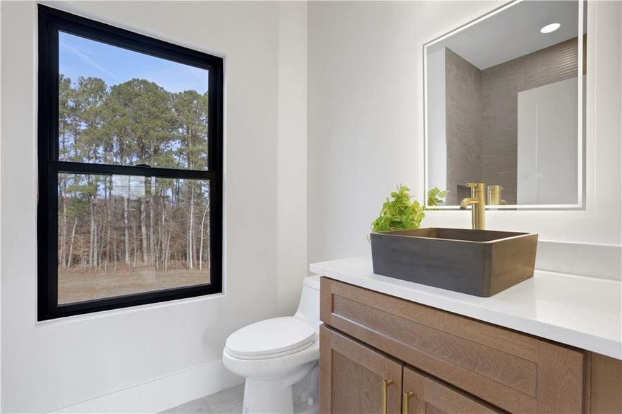 Image 88 of a home in .