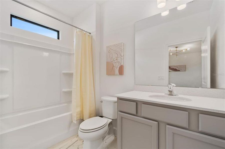 Furnished interior view inside a new home in , Kissimmee (Image 73).