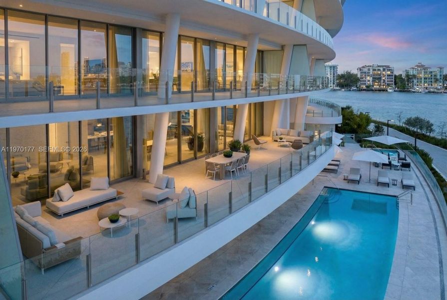 Condo located in Miami, FL showcasing its design and architecture (Image 23).