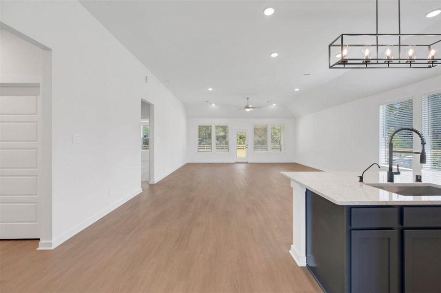 Spacious, unfurnished interior of a new home in Lone Star Landing, Montgomery (Image 33). Spacious, unfurnished interior of a new home in Lone Star Landing, Montgomery (Image 33).