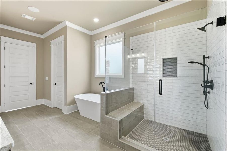 Furnished interior view inside a new home in , Jefferson (Image 44).