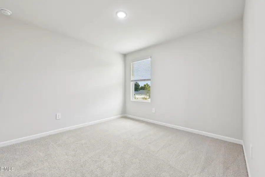 35 - Secondary Bed 35 - Secondary Bed