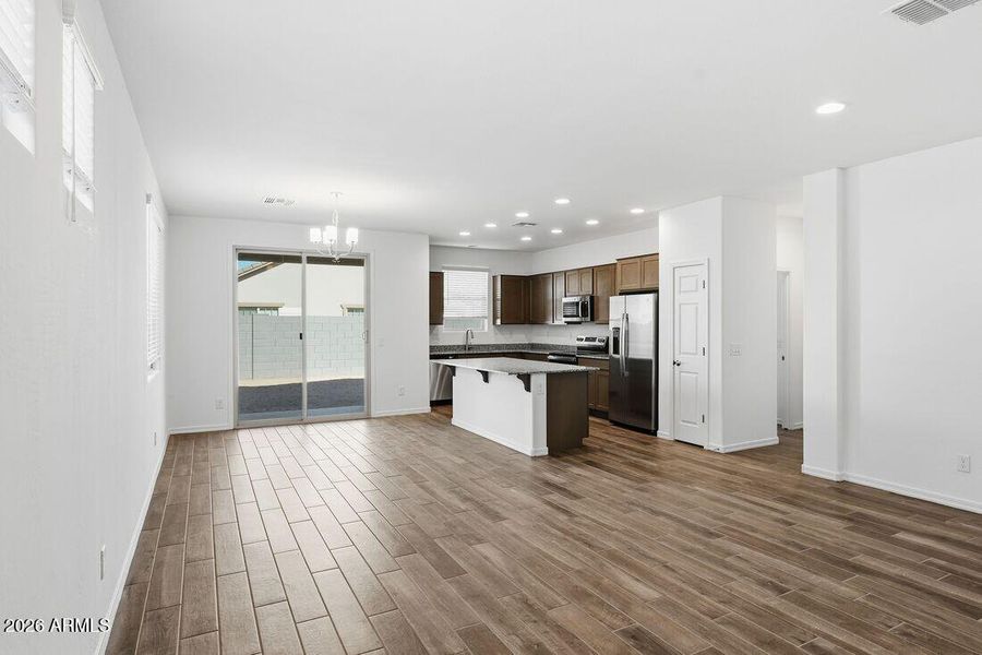 hj-az-phoenix-parkside-rio-vista-35-2-lo