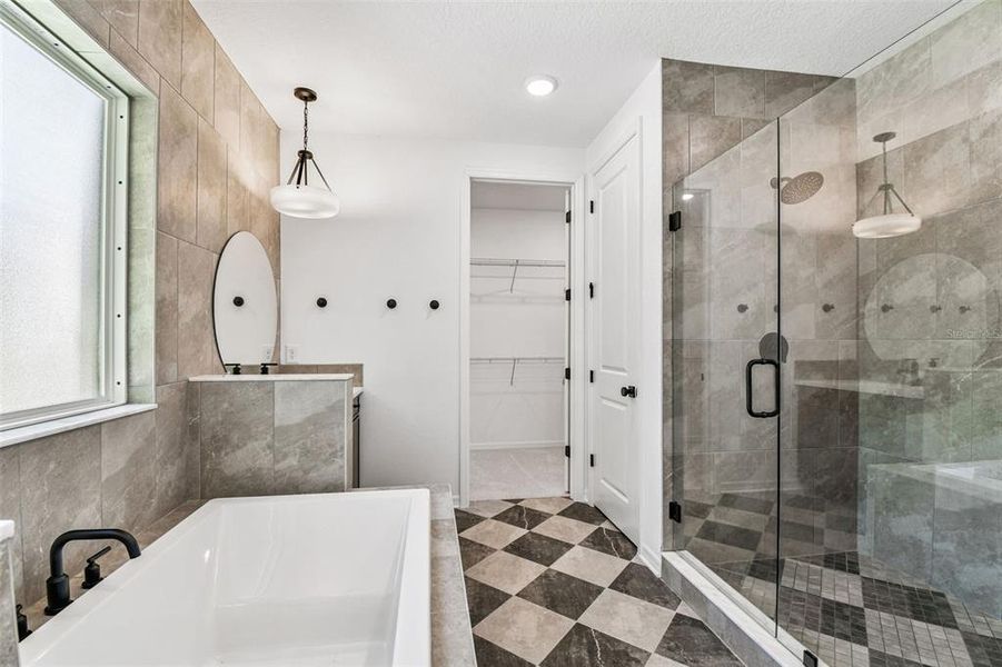 Furnished interior view inside a new home in City of Tampa, Tampa (Image 11).