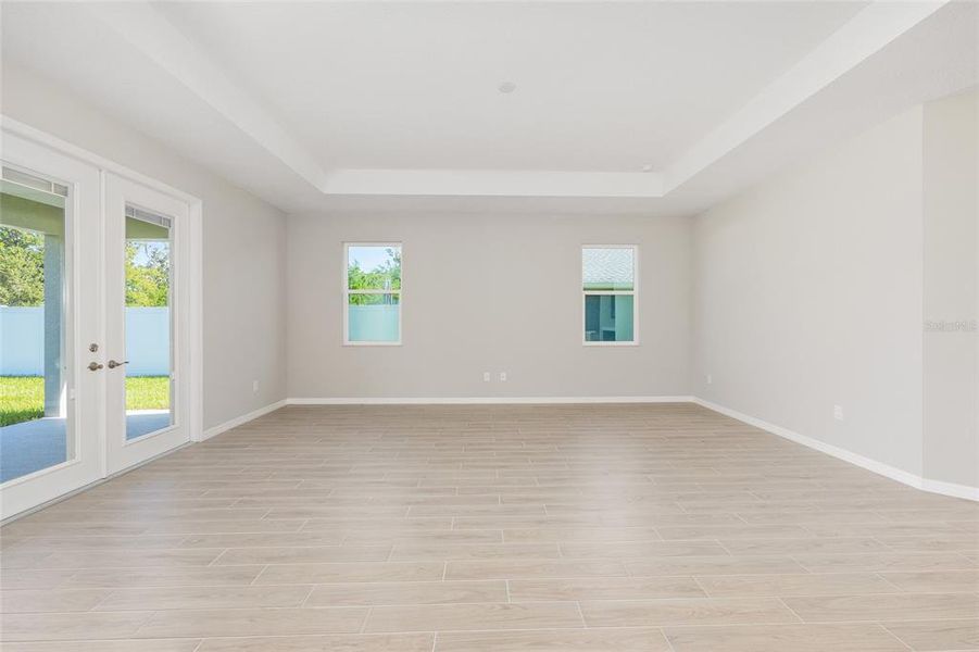 Spacious, unfurnished interior of a new home in Evergreen Estates, Ocala (Image 48).