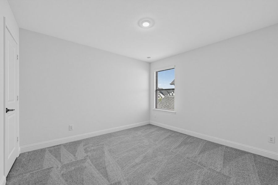 Spacious, unfurnished interior of a new home in The Ridge at Northlake, Northlake (Image 25). Spacious, unfurnished interior of a new home in The Ridge at Northlake, Northlake (Image 25).