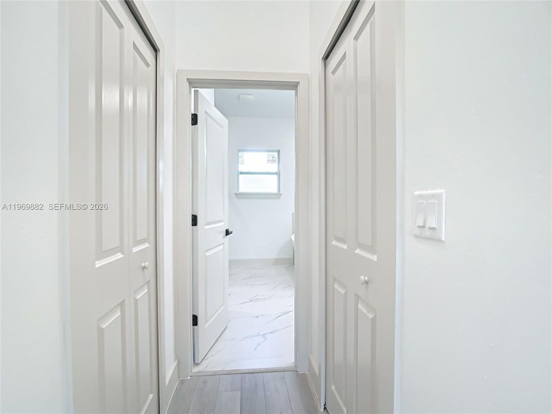 Spacious, unfurnished interior of a new home in , Port Charlotte (Image 21).
