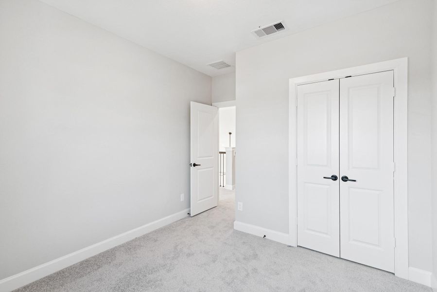 Spacious, unfurnished interior of a new home in Kresston, Montgomery (Image 23).