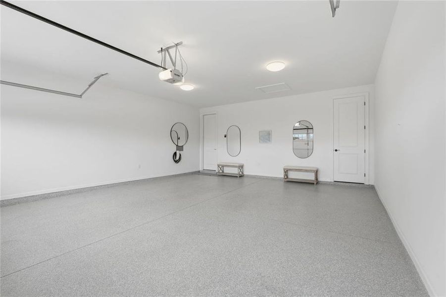 Spacious, unfurnished interior of a new home in , Hoschton (Image 26).