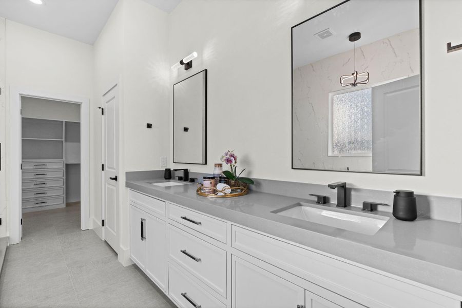 Furnished interior view inside a new home in , Houston (Image 3). Furnished interior view inside a new home in , Houston (Image 3).