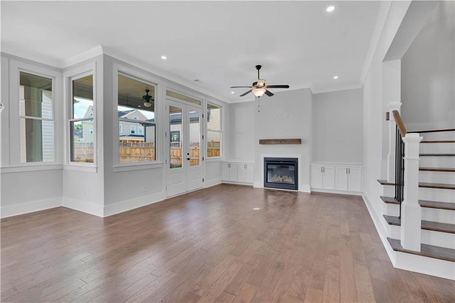 Spacious, unfurnished interior of a new home in Eastmore, Conyers (Image 24).