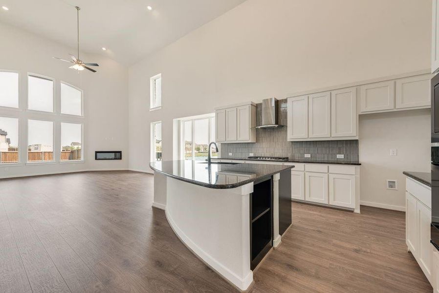 Furnished interior view inside a new home in Edgewater, Fate (Image 10).
