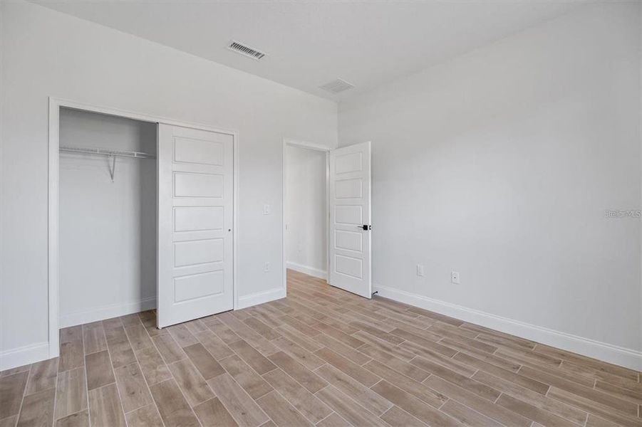 Spacious, unfurnished interior of a new home in , Palm Coast (Image 21).