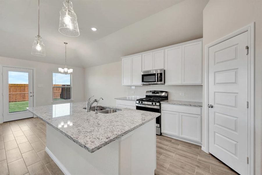 Furnished interior view inside a new home in Verandah, Royse City (Image 16).