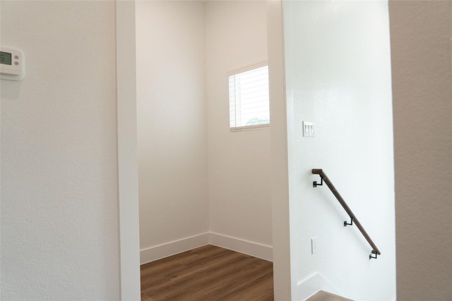 Spacious, unfurnished interior of a new home in , Houston (Image 14).