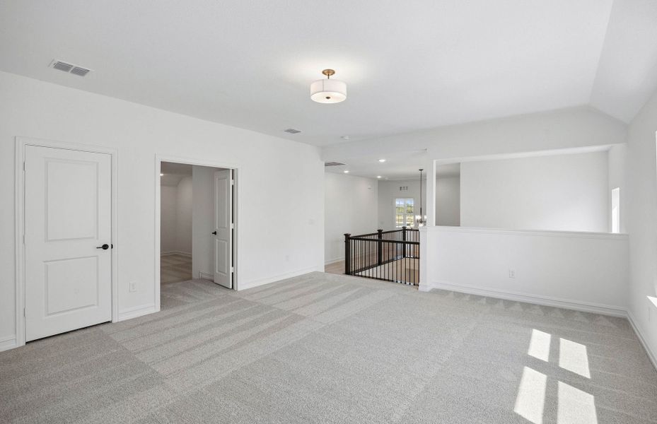 Spacious, unfurnished interior of a new home in Highland Lakes, McKinney (Image 14). Spacious, unfurnished interior of a new home in Highland Lakes, McKinney (Image 14).