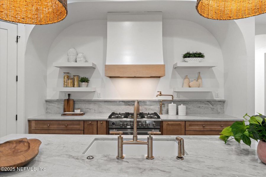 Image 42 of a home in . Image 42 of a home in .