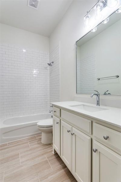 Furnished interior view inside a new home in Brookside Phase IV, Benbrook (Image 5).