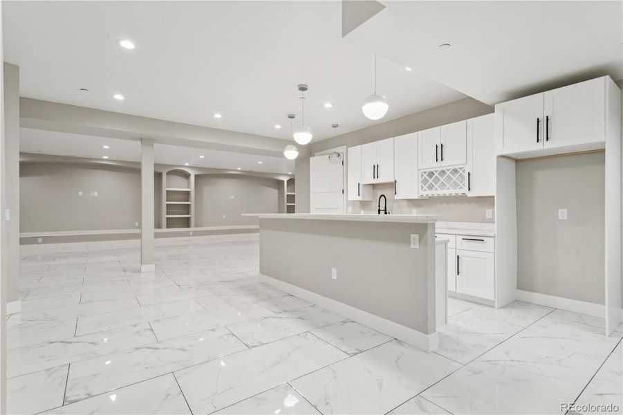 Furnished interior view inside a new home in , Hudson (Image 31).